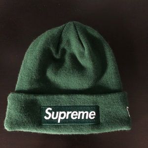 Supreme Logo Beanie